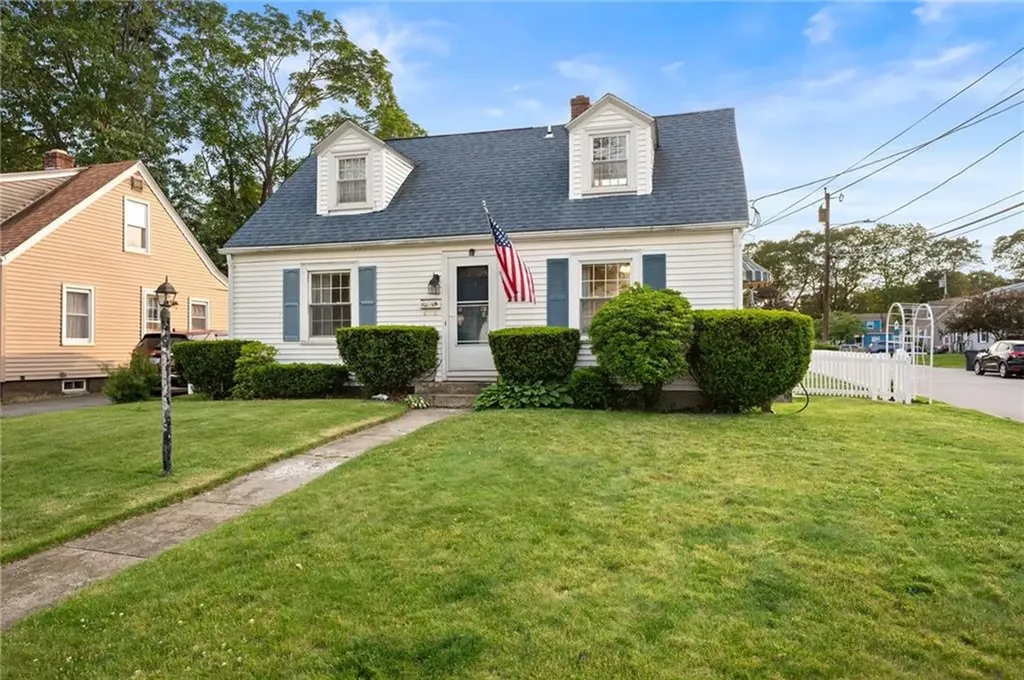 3 Arrow Avenue Warwick RI 02886