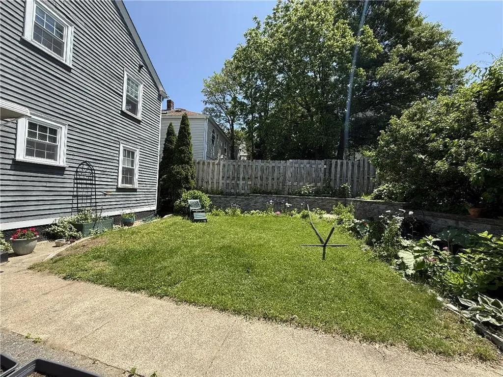 45 Rochambeau Avenue Providence RI 02906