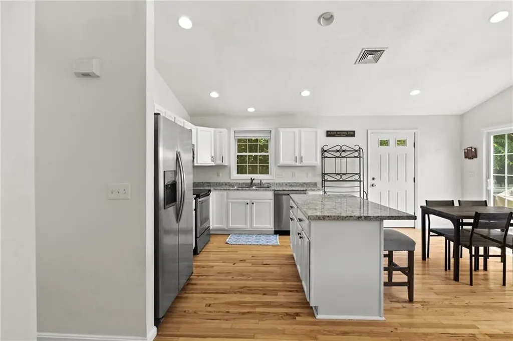 189 Progresso Avenue Woonsocket RI 02895