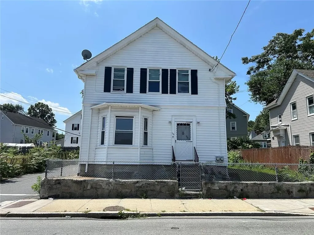734 Douglas Avenue Providence RI 02908