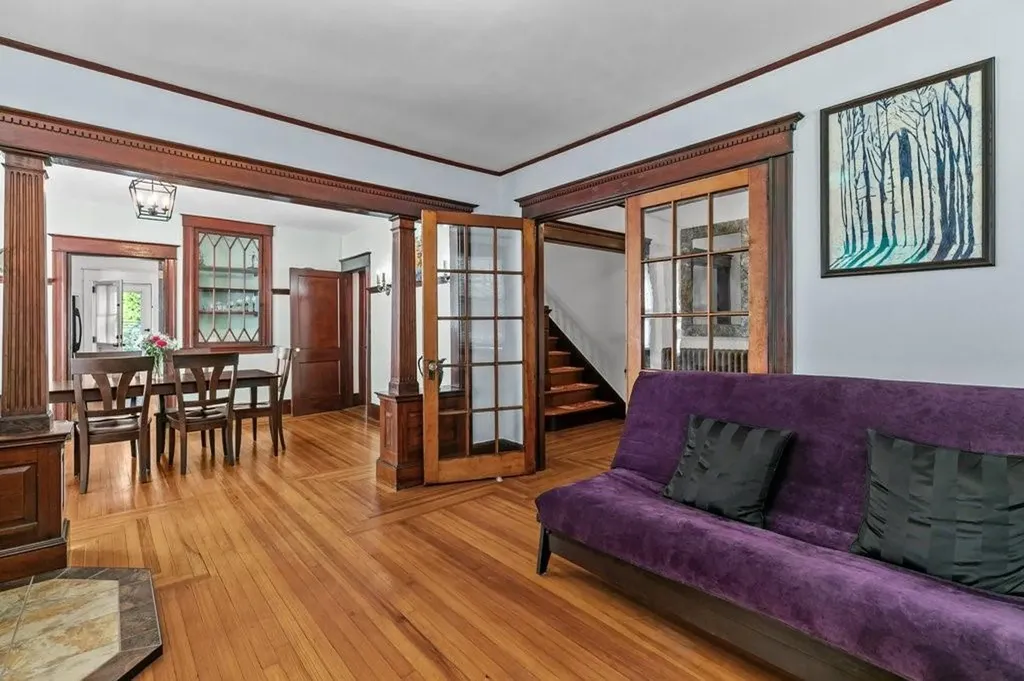 32 Thurston Avenue Newport RI 02840