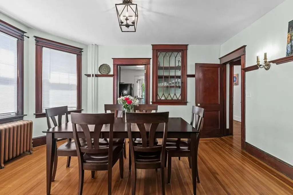 32 Thurston Avenue Newport RI 02840
