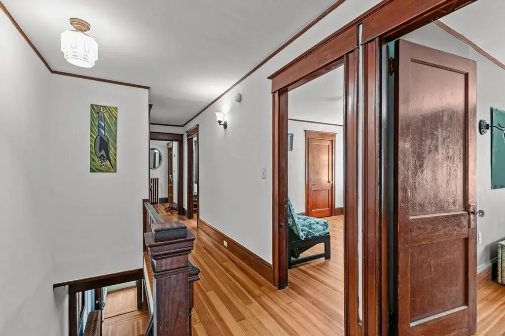 32 Thurston Avenue Newport RI 02840