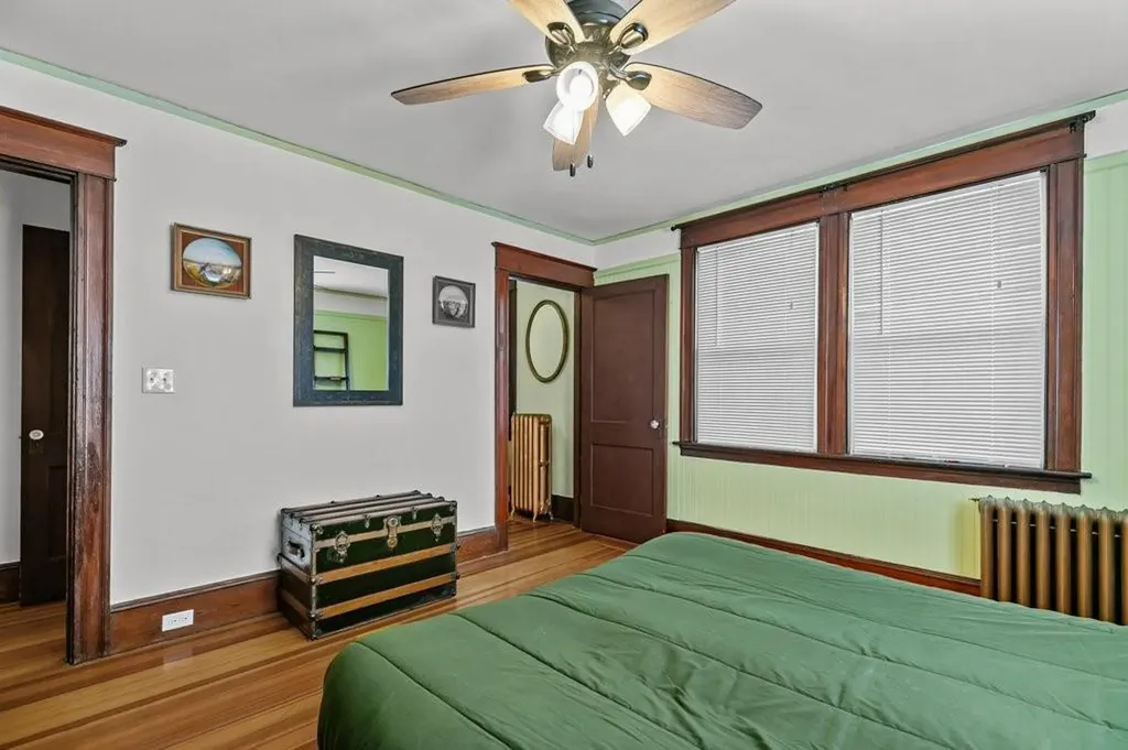 32 Thurston Avenue Newport RI 02840