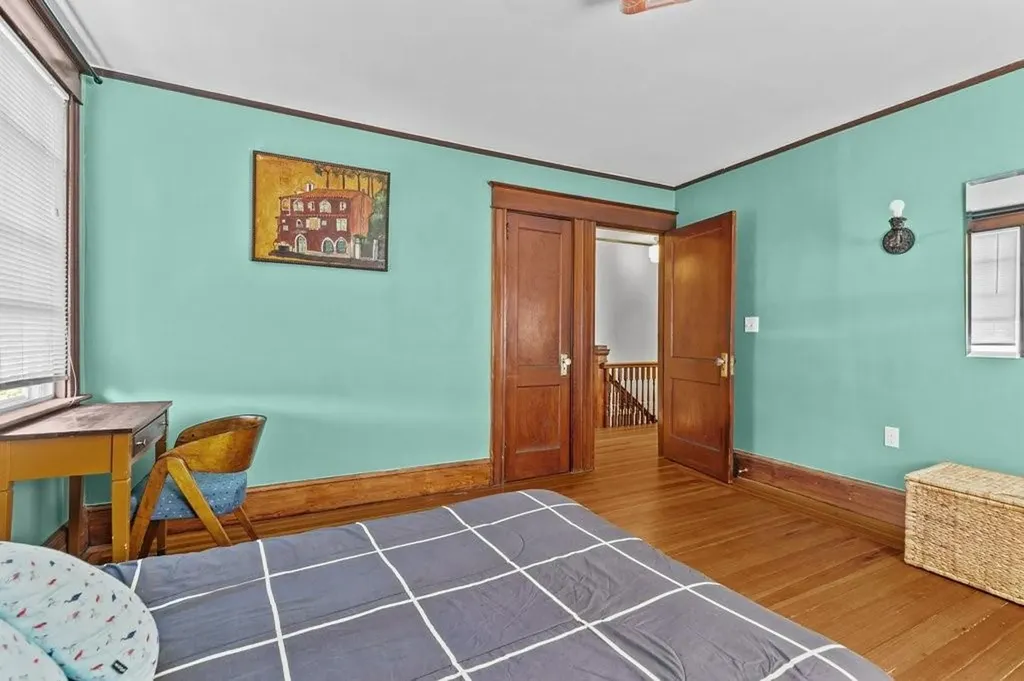 32 Thurston Avenue Newport RI 02840