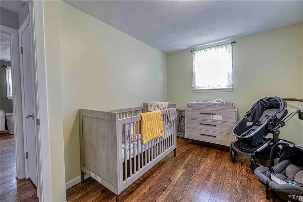 98 Quail Hollow Road Cranston RI 02920