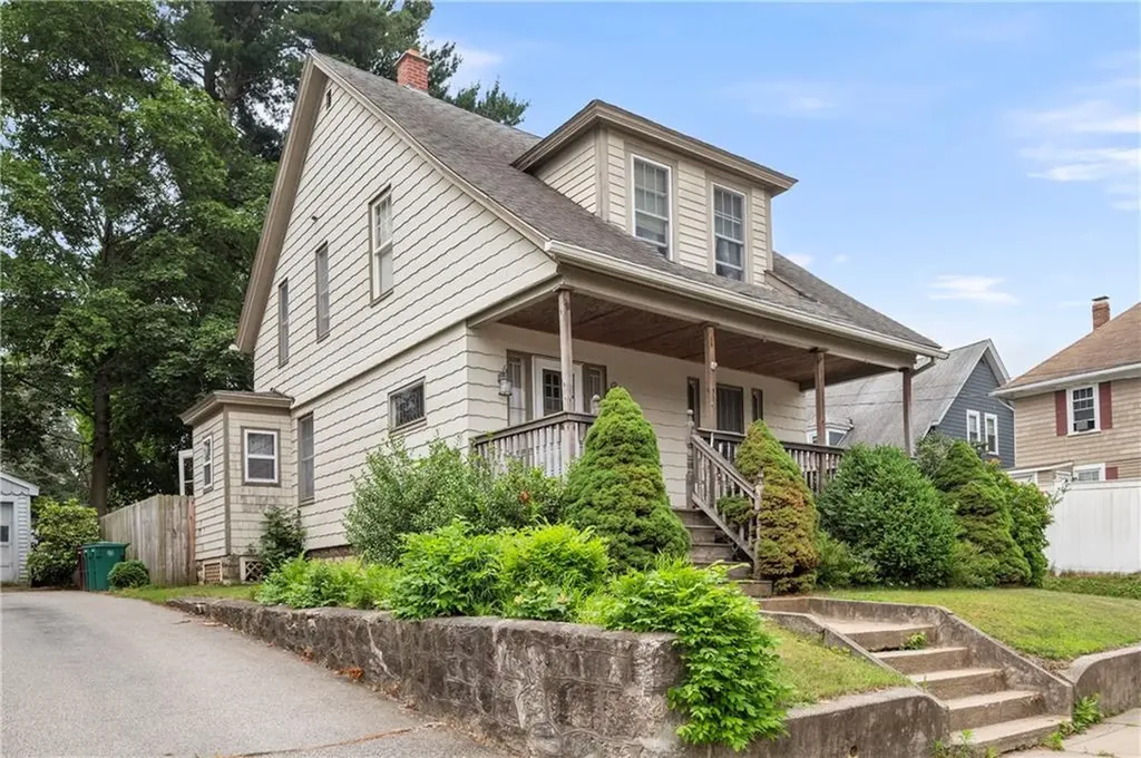 180 Bernice Avenue Woonsocket RI 02895