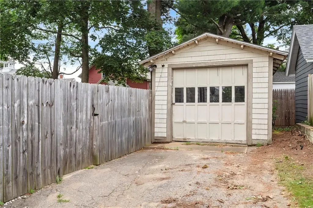 180 Bernice Avenue Woonsocket RI 02895