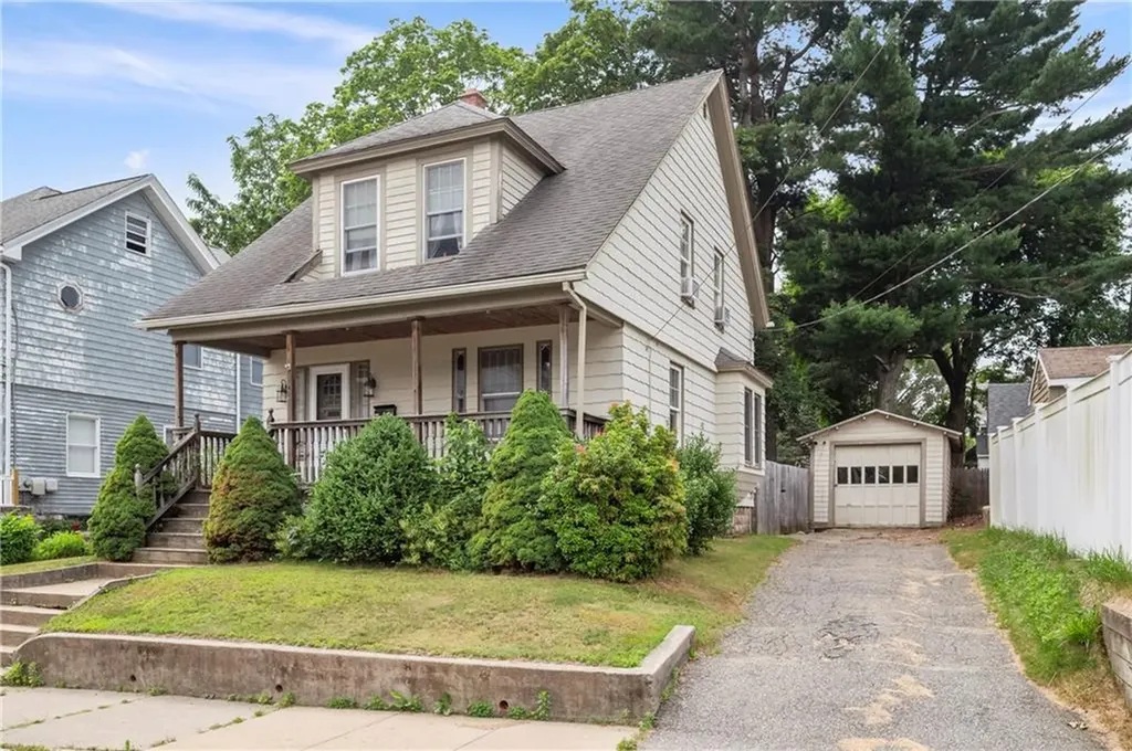 180 Bernice Avenue Woonsocket RI 02895