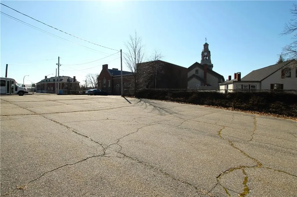 30 46 Walcott Street Pawtucket RI 02860