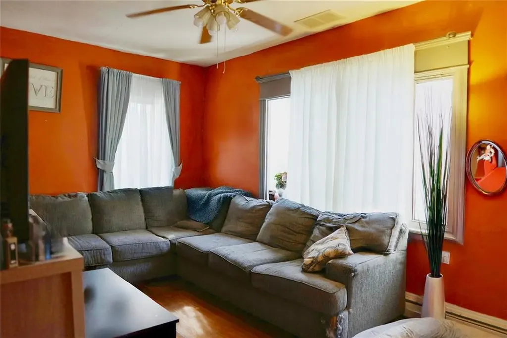 23 Majestic Avenue Warwick RI 02888