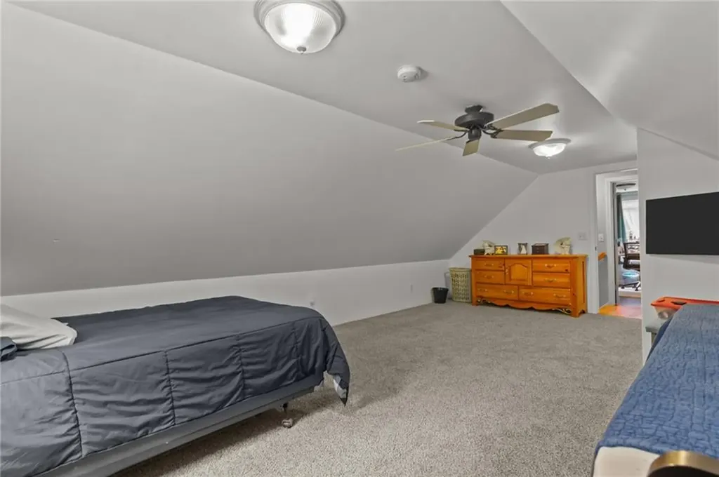 8 Anthony Road Foster RI 02825