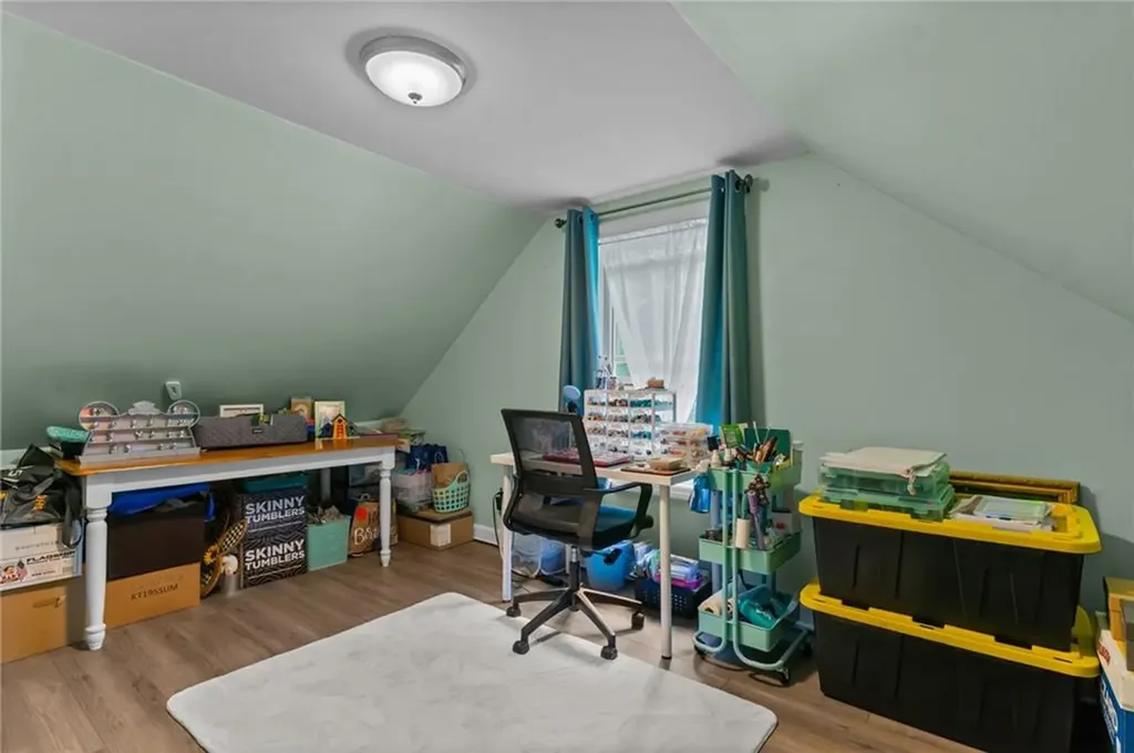 8 Anthony Road Foster RI 02825