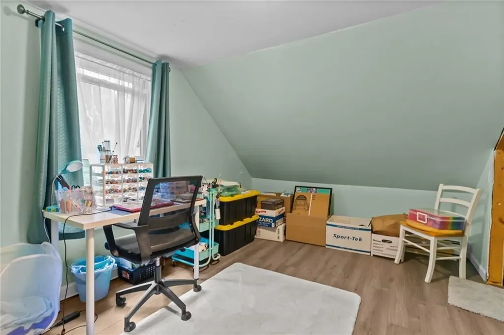 8 Anthony Road Foster RI 02825