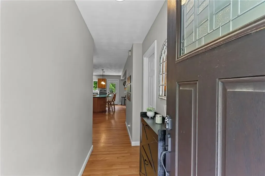 8 Anthony Road Foster RI 02825