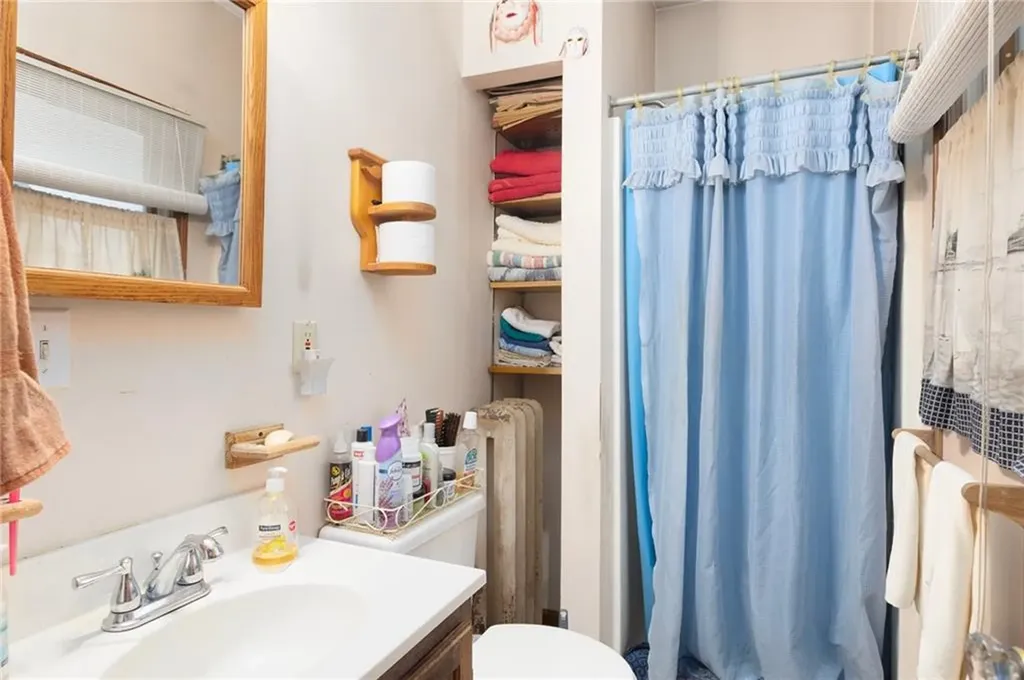 183 Baker Street Providence RI 02905