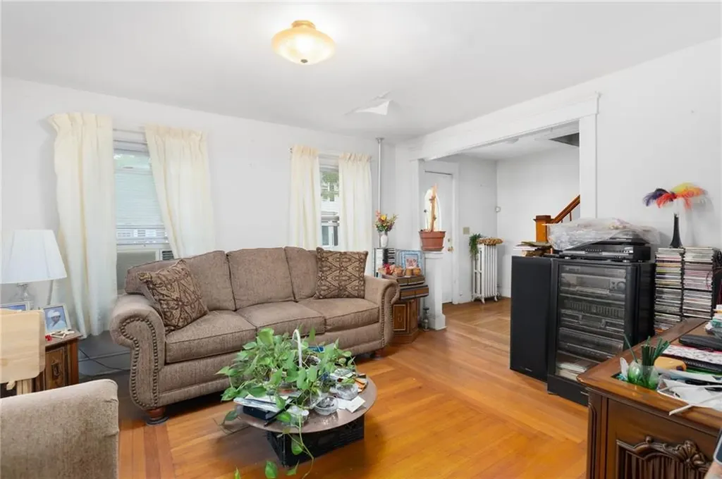 183 Baker Street Providence RI 02905