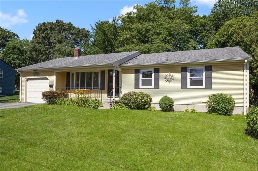 55 Swallow Drive Cranston RI 02920