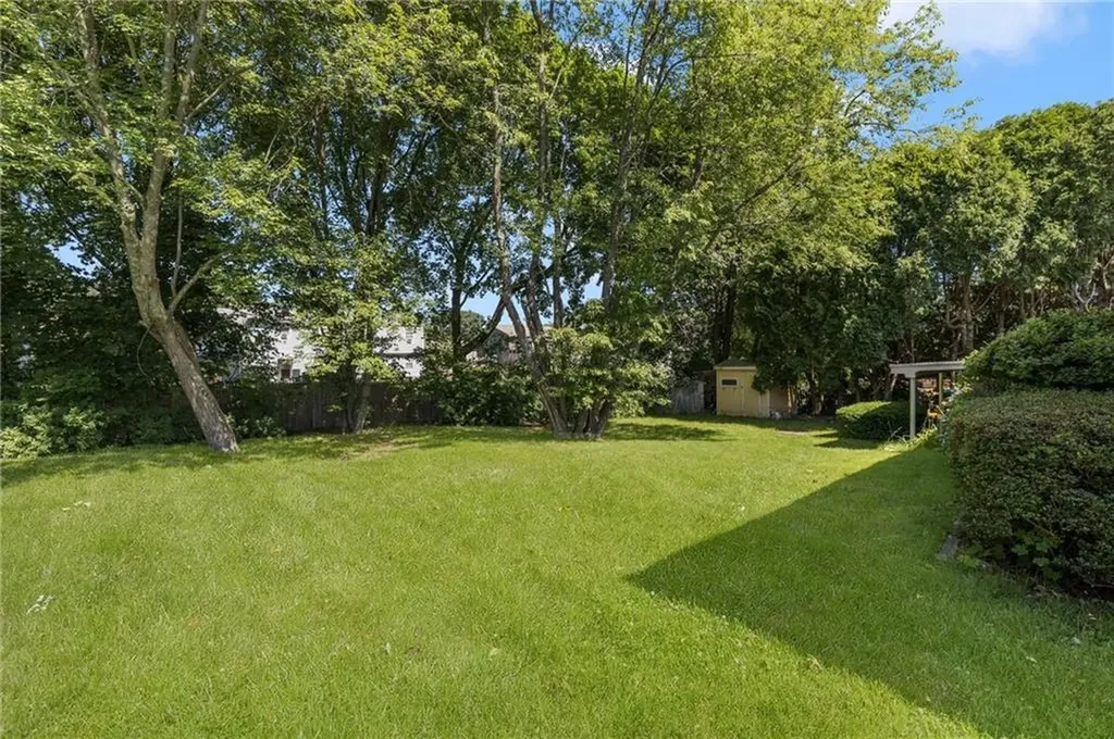 55 Swallow Drive Cranston RI 02920