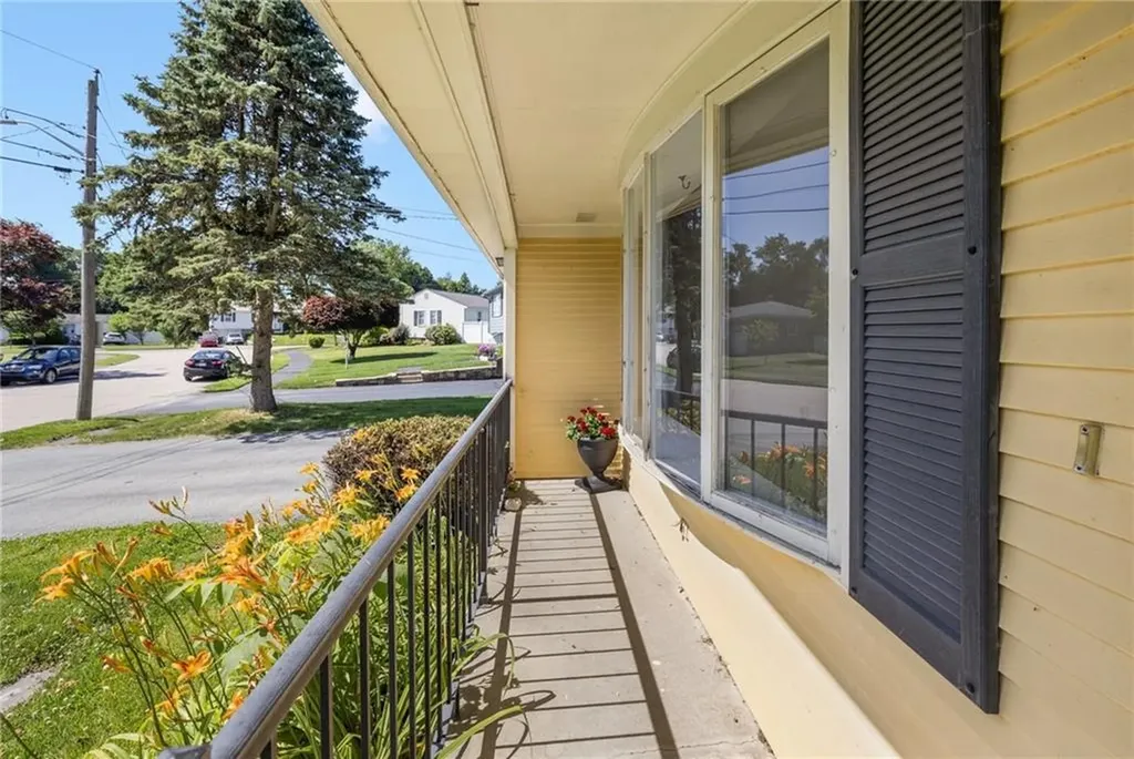 55 Swallow Drive Cranston RI 02920