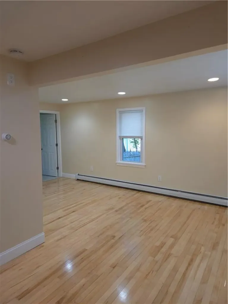 7 Edge Street West Warwick RI 02893