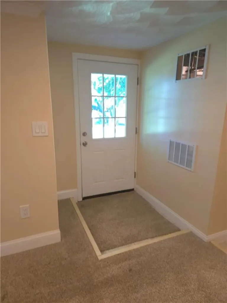 7 Edge Street West Warwick RI 02893