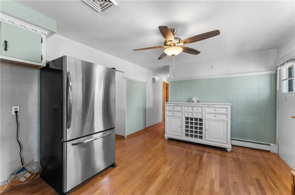 59 Waite Street Providence RI 02908
