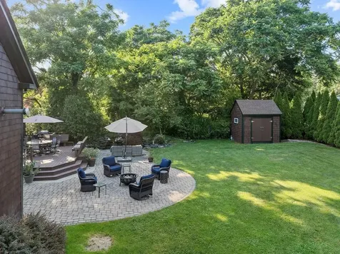 127 Freeborn Street Portsmouth RI 02871