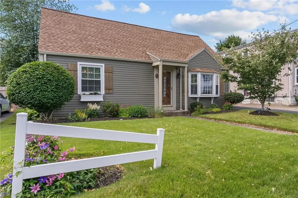 89 Windsor Road Pawtucket RI 02861