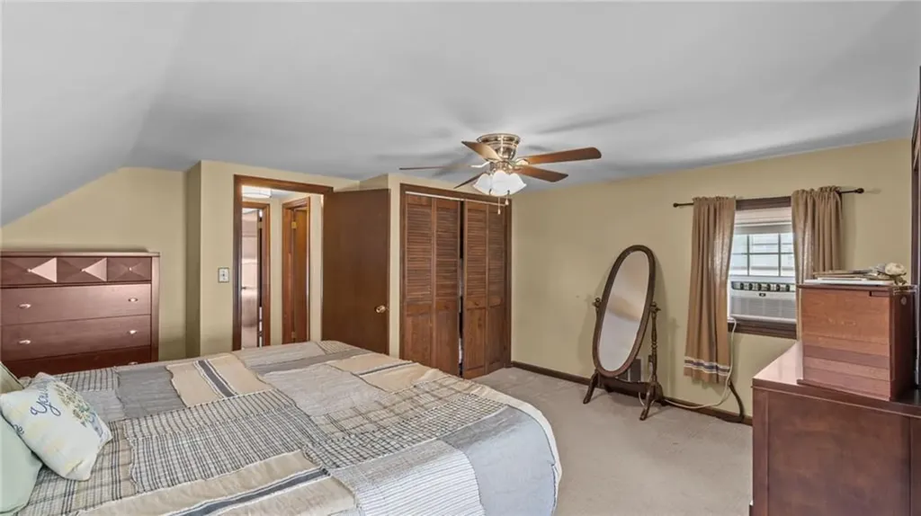 89 Windsor Road Pawtucket RI 02861