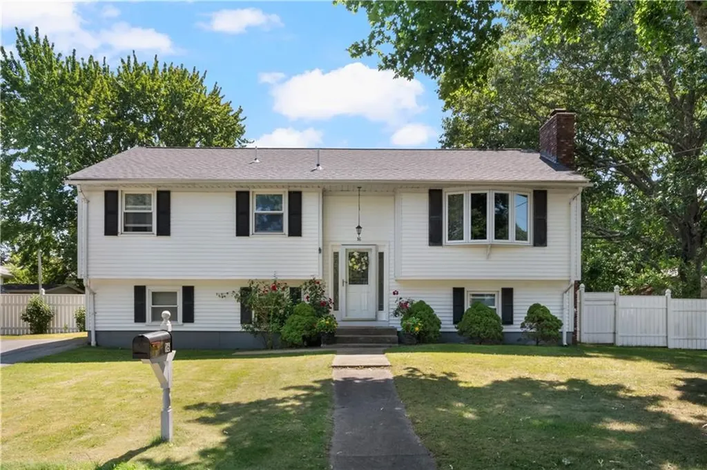 16 Tell Street Warwick RI 02889