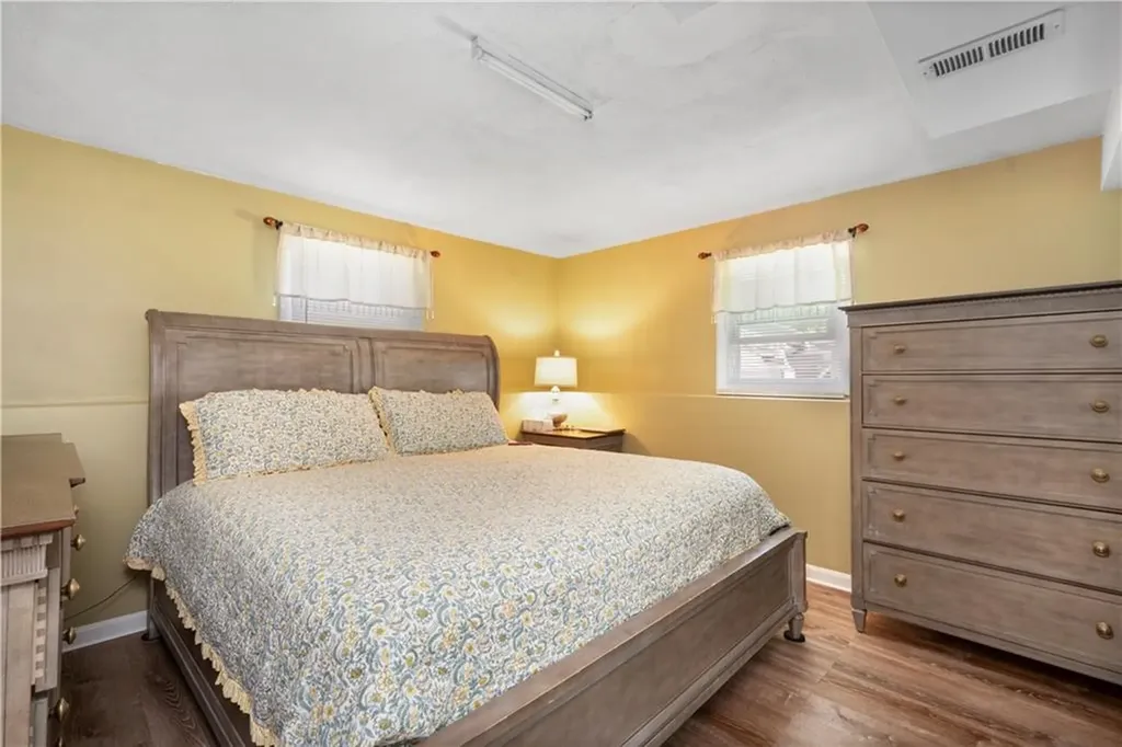 16 Tell Street Warwick RI 02889