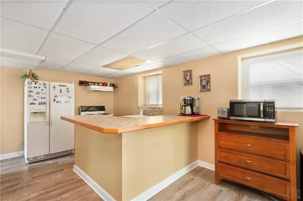 16 Tell Street Warwick RI 02889