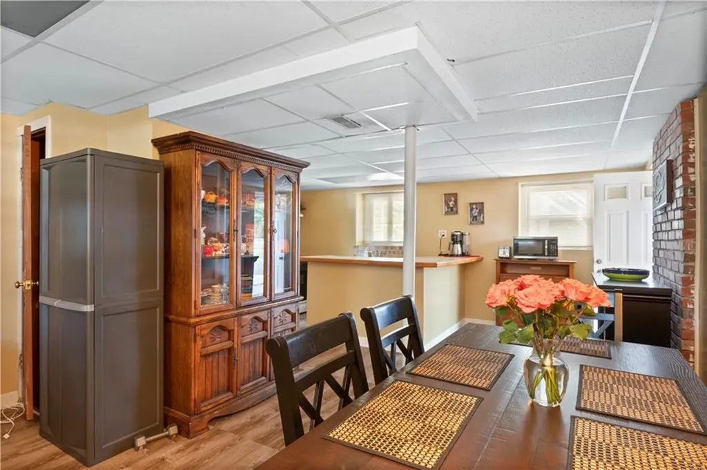 16 Tell Street Warwick RI 02889
