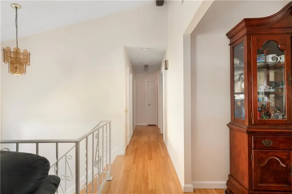 16 Tell Street Warwick RI 02889
