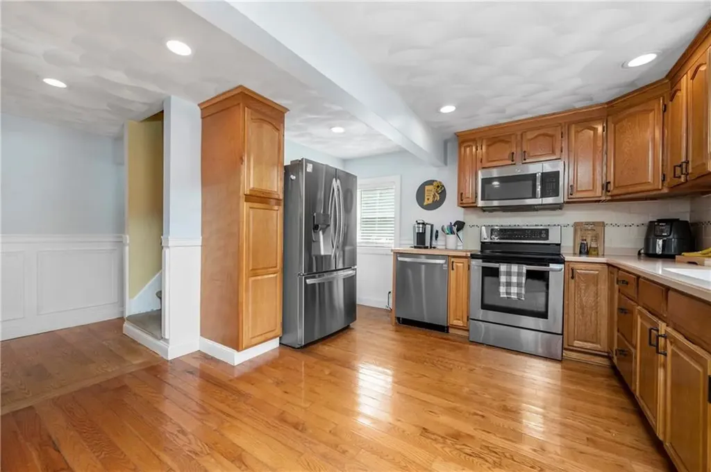 5 Harding Street Coventry RI 02816