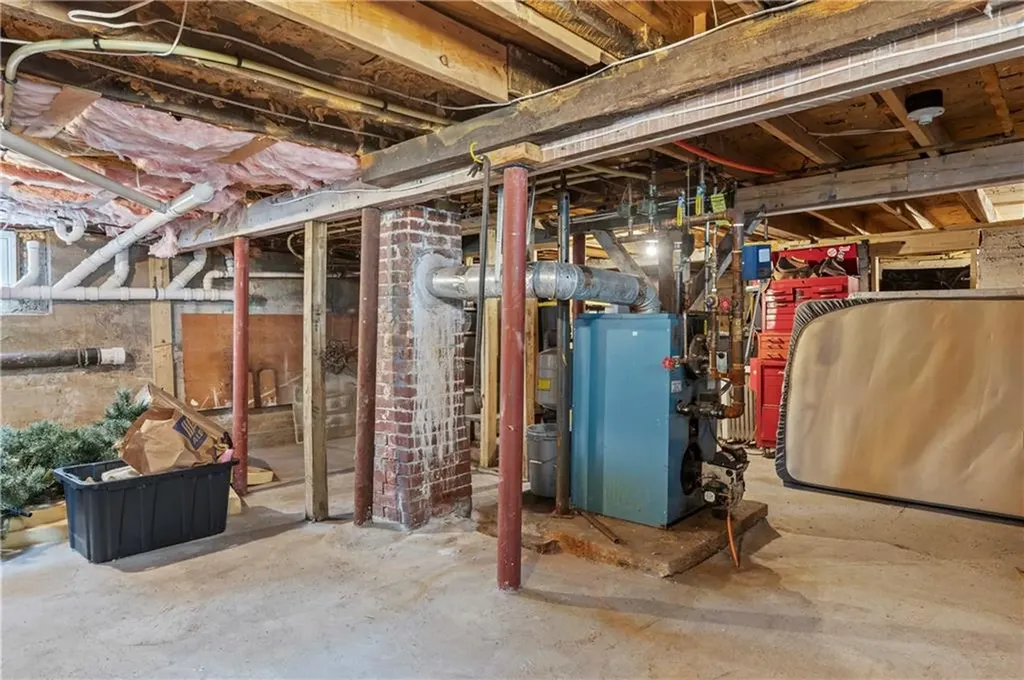 5 Harding Street Coventry RI 02816