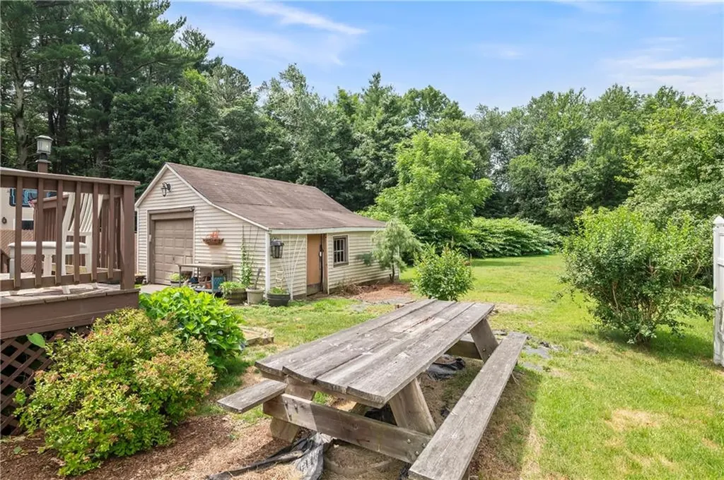5 Harding Street Coventry RI 02816