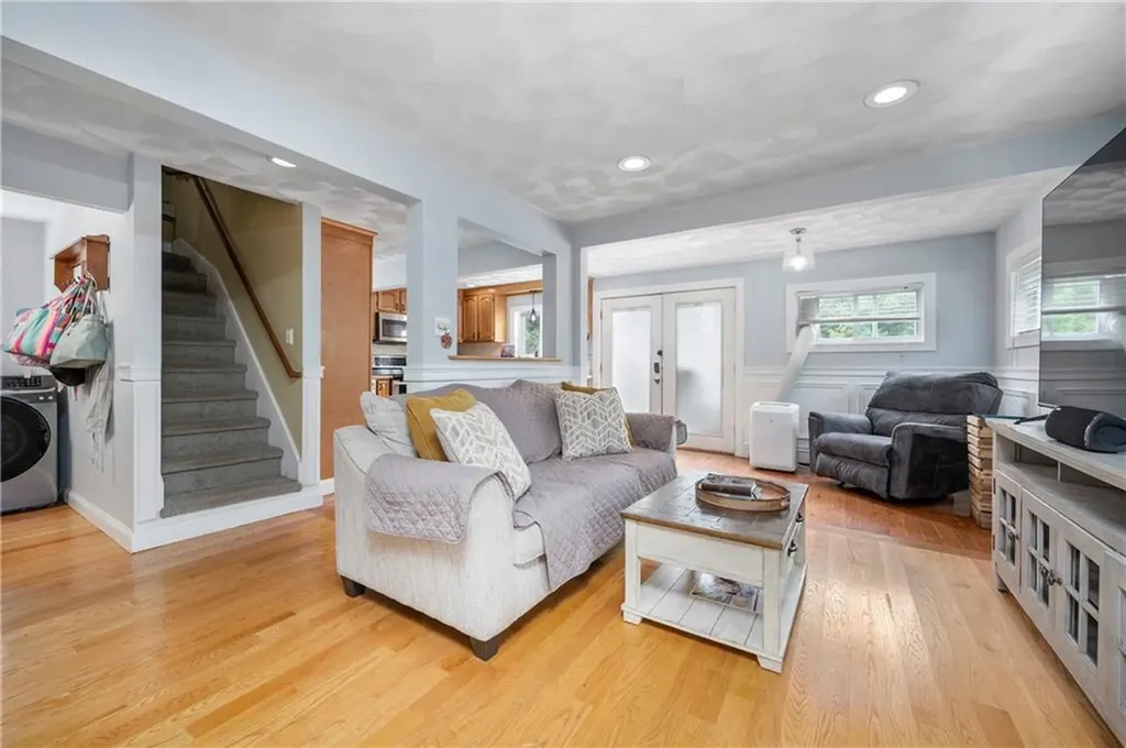 5 Harding Street Coventry RI 02816
