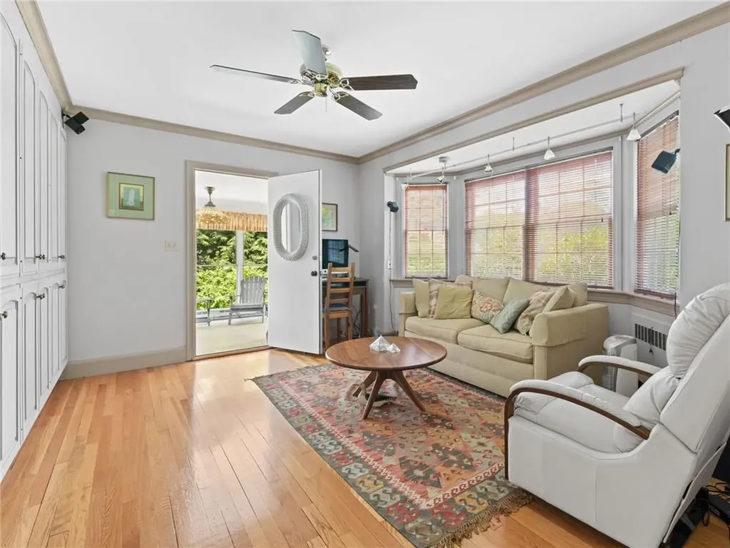 173 Gaskill Street Woonsocket RI 02895
