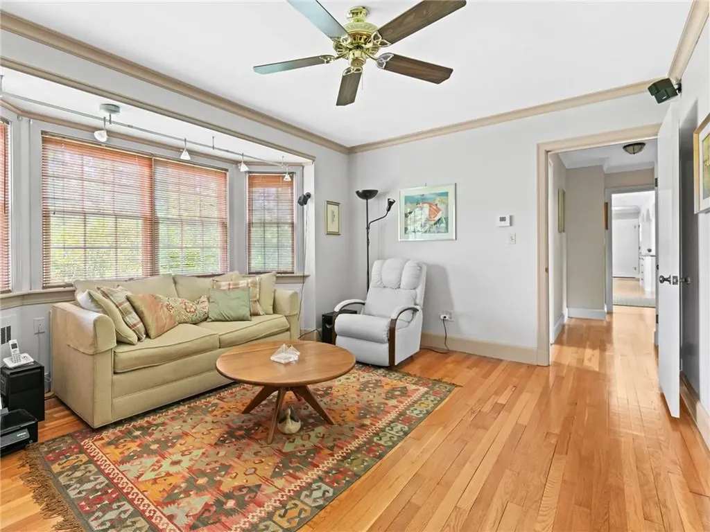 173 Gaskill Street Woonsocket RI 02895