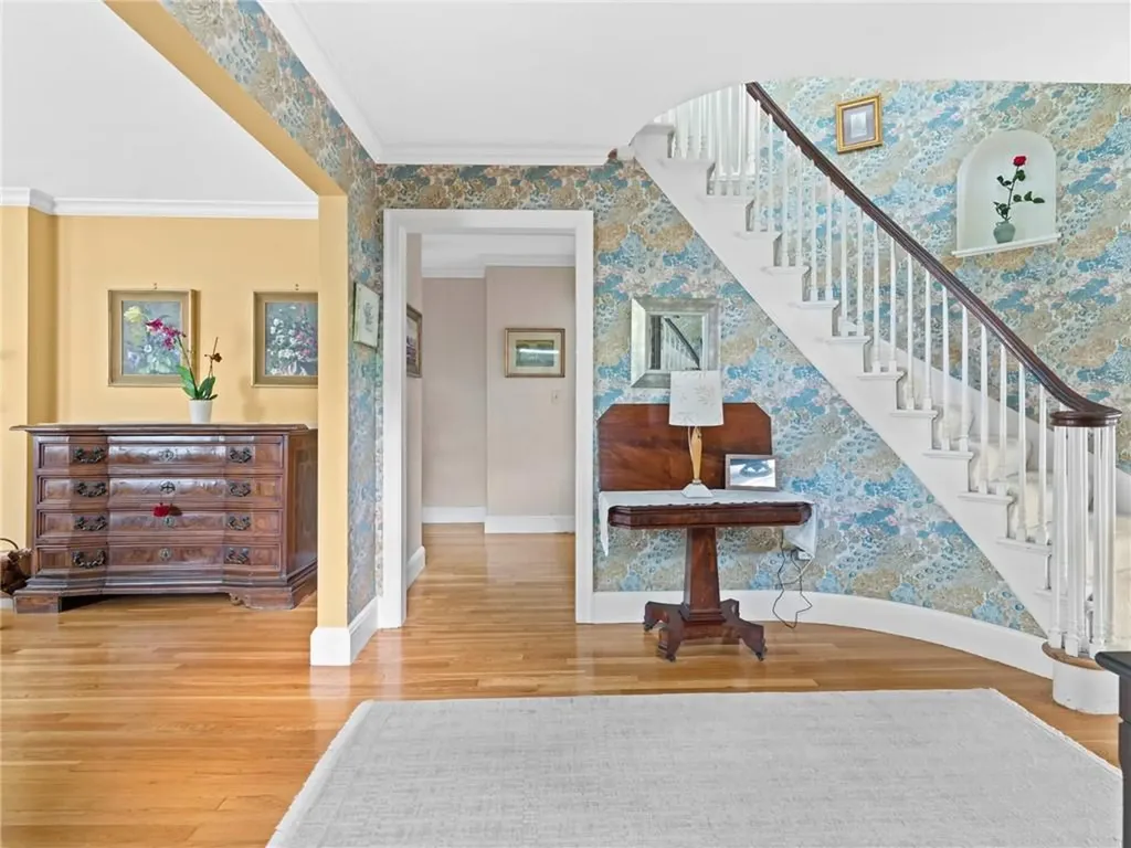 173 Gaskill Street Woonsocket RI 02895