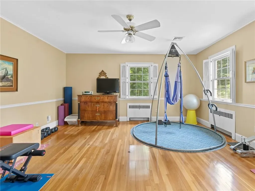 173 Gaskill Street Woonsocket RI 02895