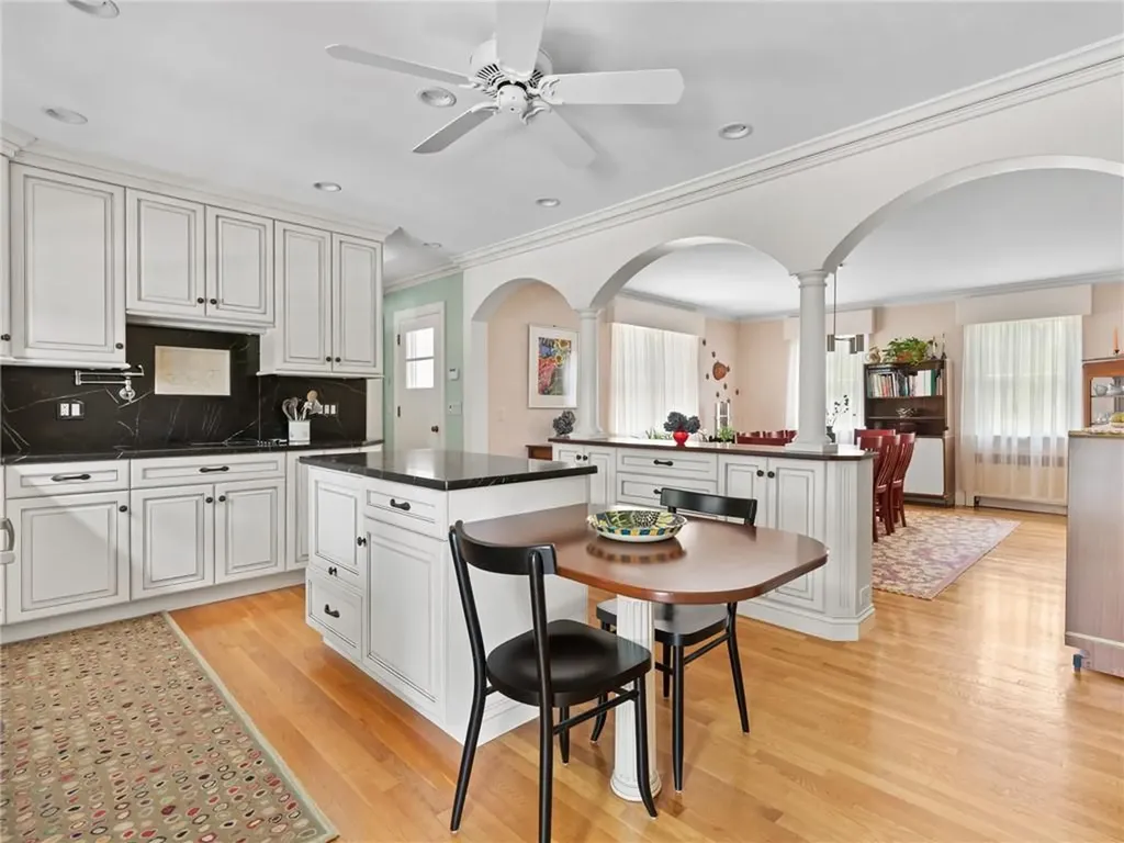 173 Gaskill Street Woonsocket RI 02895