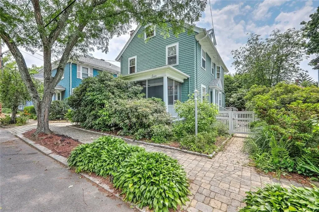 7 Doane Avenue Providence RI 02906