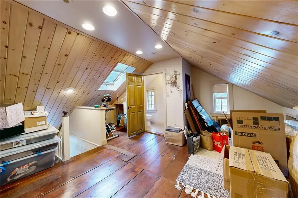 40 North Court Street Providence RI 02903