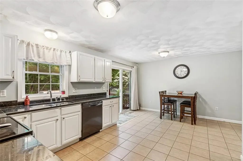 121 Greenbush Road Warwick RI 02818