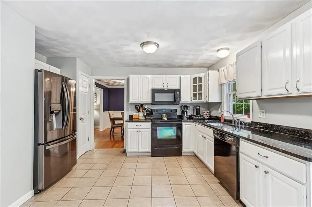 121 Greenbush Road Warwick RI 02818