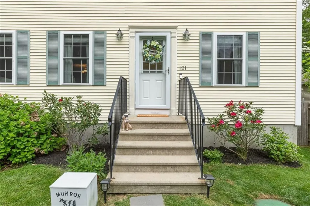 121 Greenbush Road Warwick RI 02818