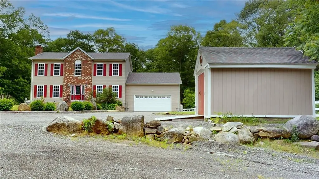4 Tray Hollow Road Foster RI 02825